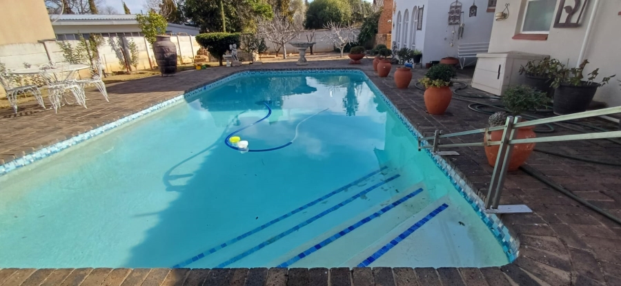 3 Bedroom Property for Sale in Flamwood North West